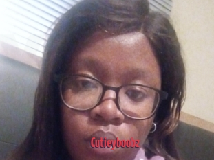 Cutieyboobz