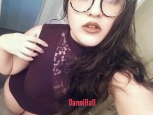 Danni_Hall
