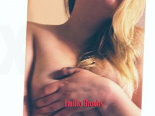 Emilla_Brooks