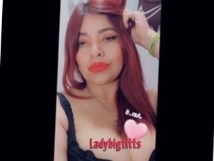 ladybigtitts X Cam