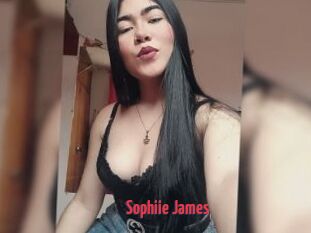 Sophiie_James